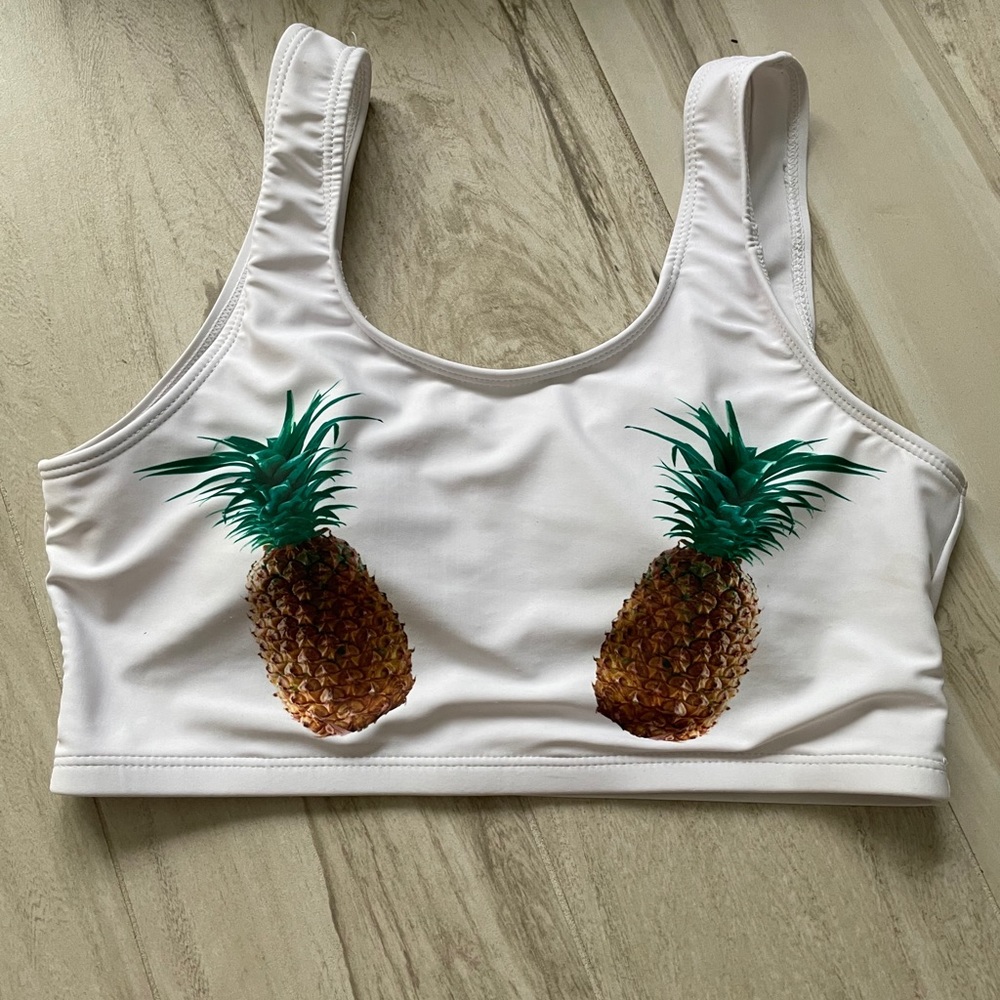 Zaful swim top. Size M.